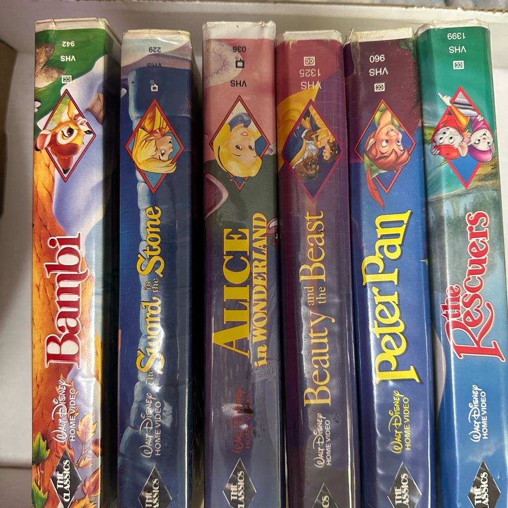 Disney Classic VHS Collection - Multicolor Set